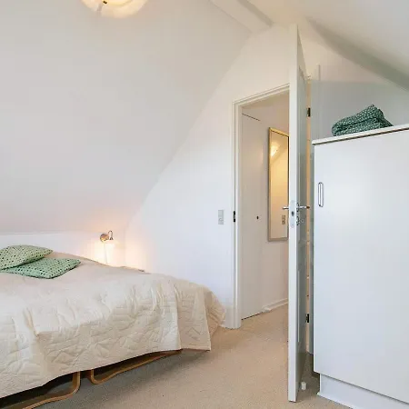 6 Person Holiday In Brenderup Fyn בית נופש