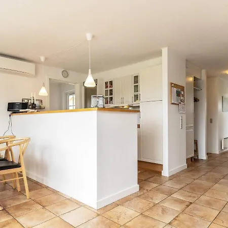 6 Person Holiday In Brenderup Fyn * Bro (Funen)